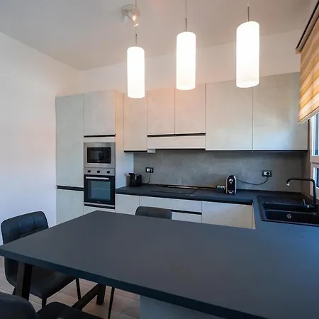 Elegante E Moderno A Apartmán *