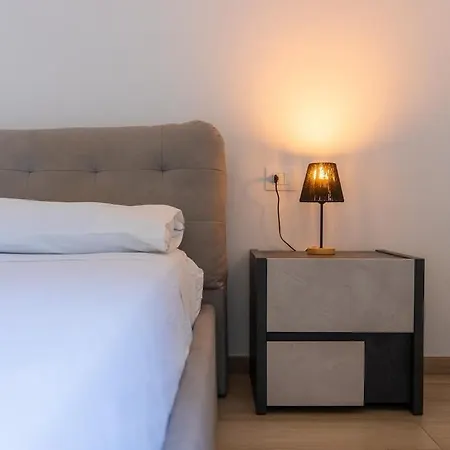 Elegante E Moderno A Apartmán Ravenna