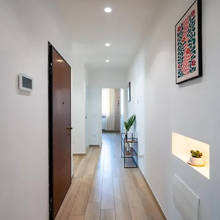 Elegante E Moderno A Apartment *